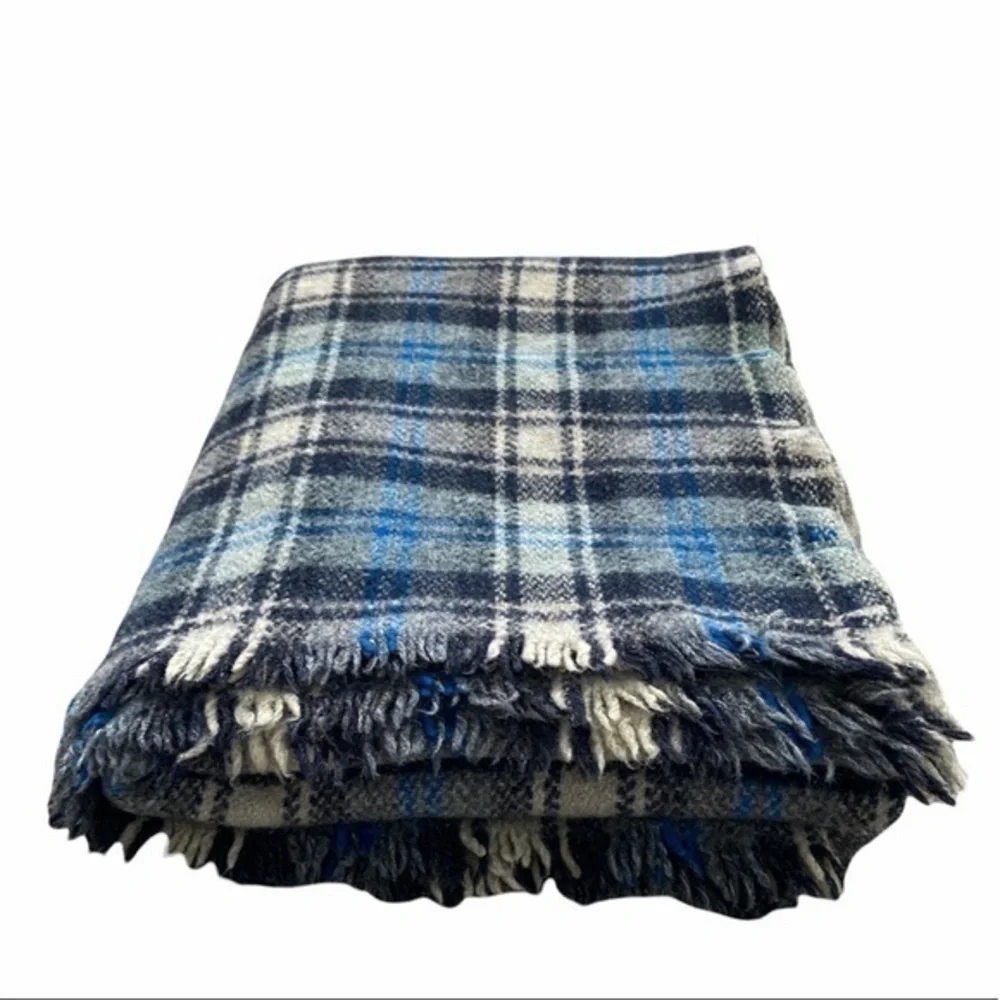 Ballantyne‎ Pure Wool Blue Plaid Checkered Fringe Vintage Throw Blanket